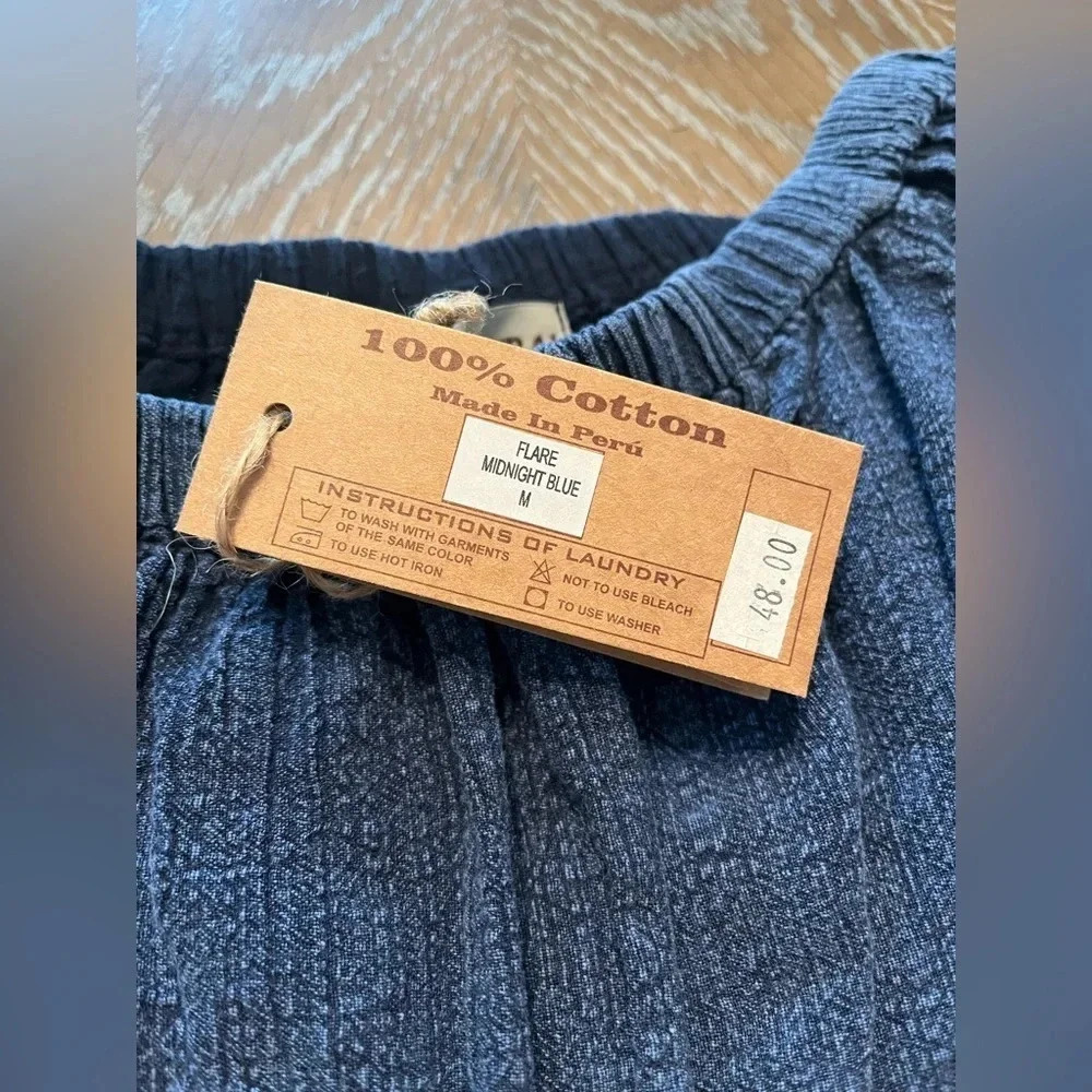 Natural Cotton FLARE MIDNIGHT BLUE OFF-SHOULDER cropped top long sleeve size M - Picture 15 of 16